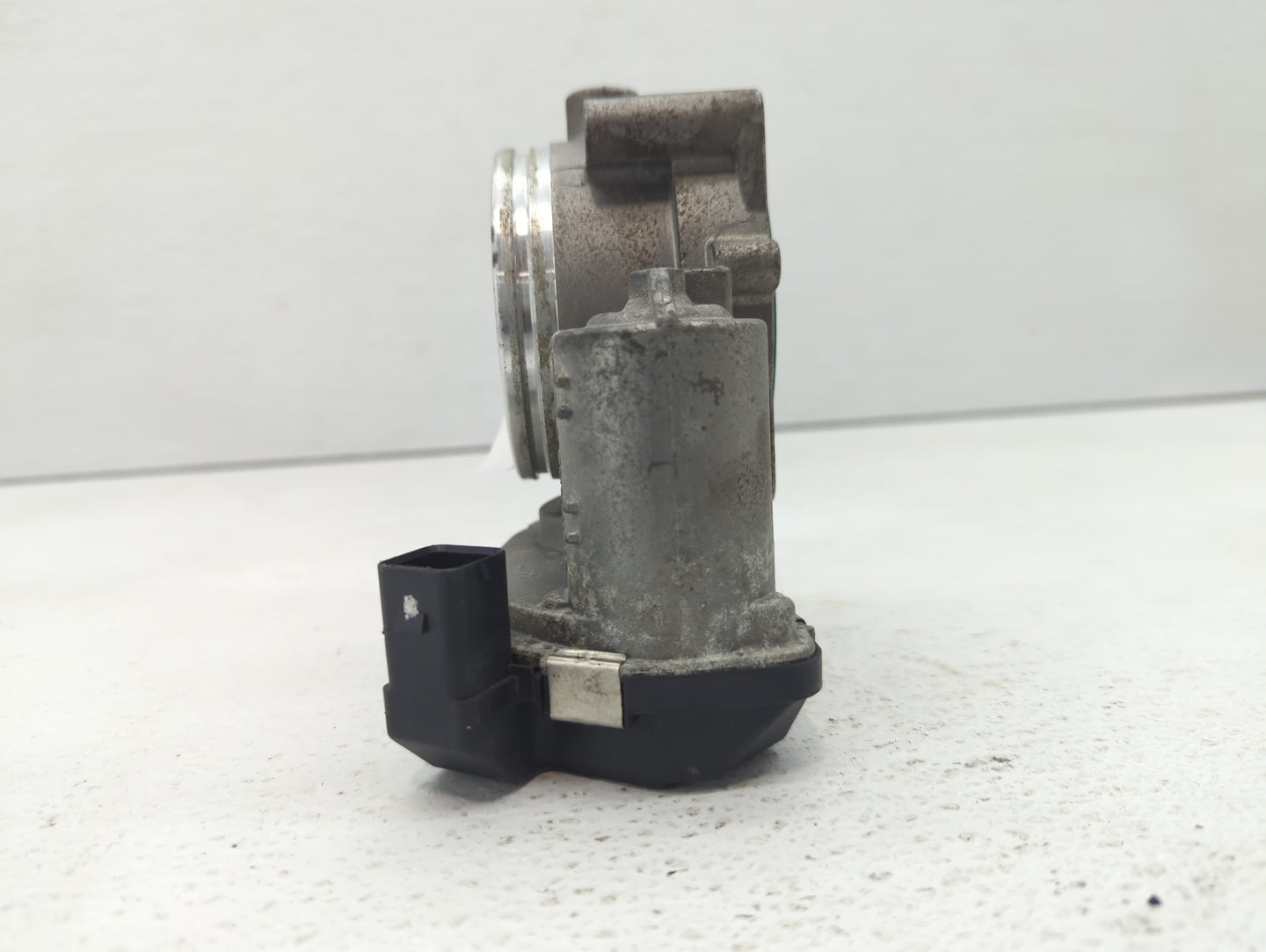 2007-2012 Bmw X3 Throttle Body P/N:7556118 1354 7556118-04, 1354 7556118-03 Fits Fits 2007 2008 2009 2010 2011 2012 2013 OEM