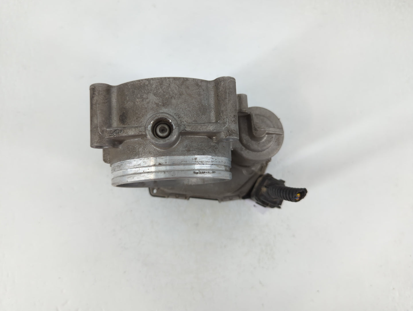 2007-2010 Bmw X5 Throttle Body P/N:7 556 118 0 -01 Fits Fits 2007 2008 2009 2010 2011 2012 2013 OEM Used Auto Parts - Oemuse
