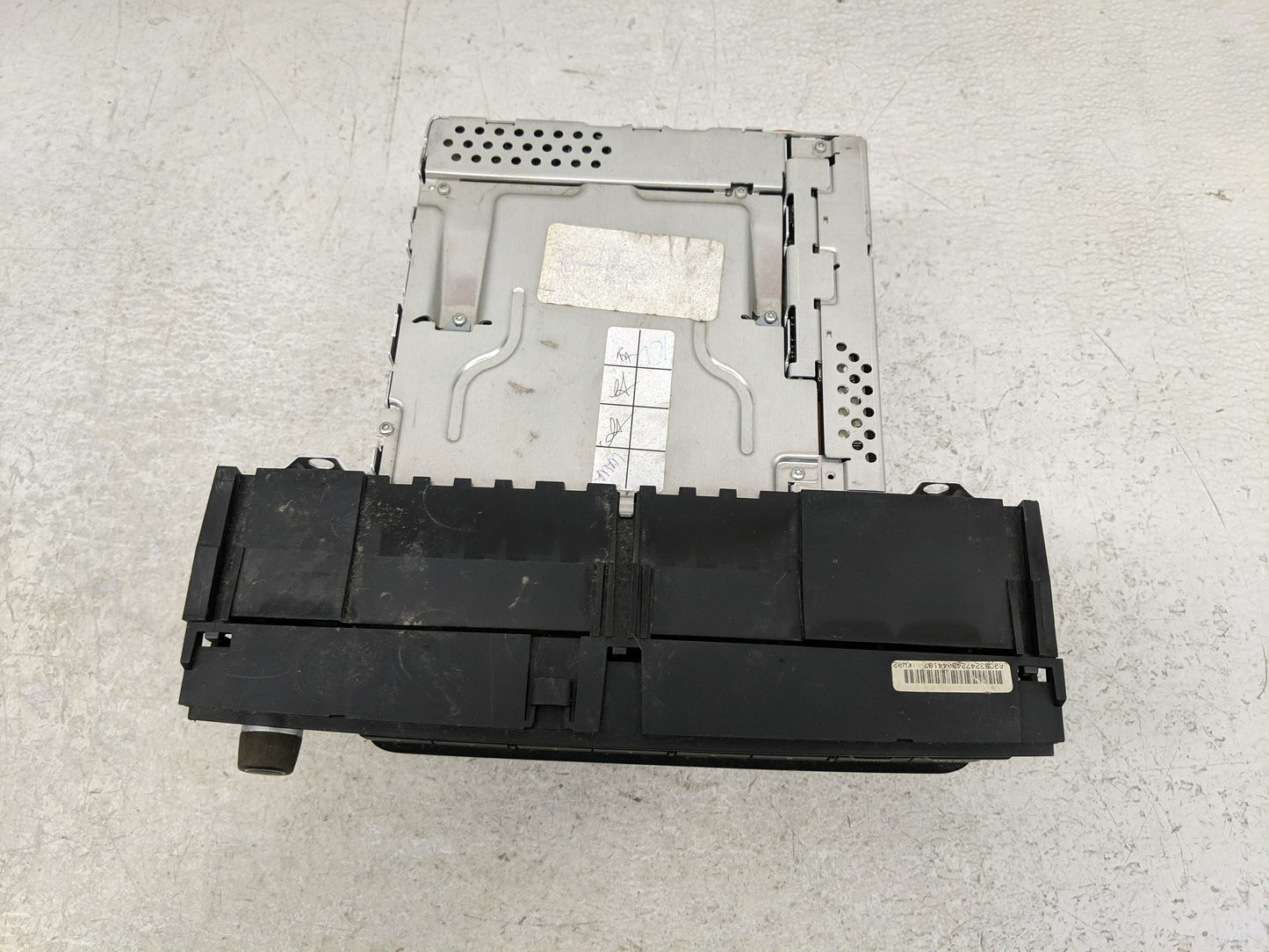 2007-2010 Bmw X5 Radio AM FM Cd Player Receiver Replacement P/N:VP7KAF-18C852-NE Fits Fits 2007 2008 2009 2010 OEM Used Auto