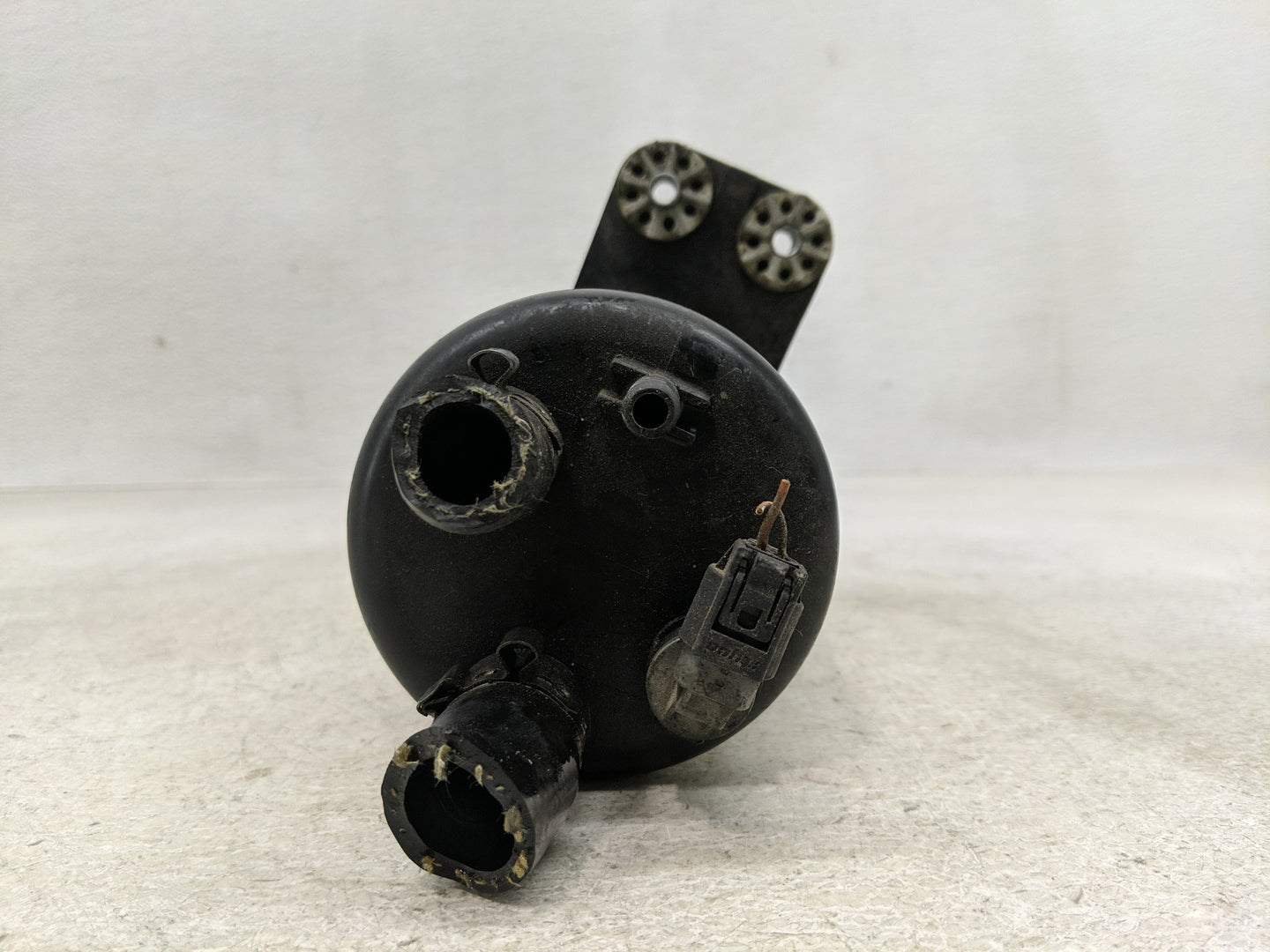 2008 Bmw X5 Power Steering Reservoir - Oemusedautoparts1.com