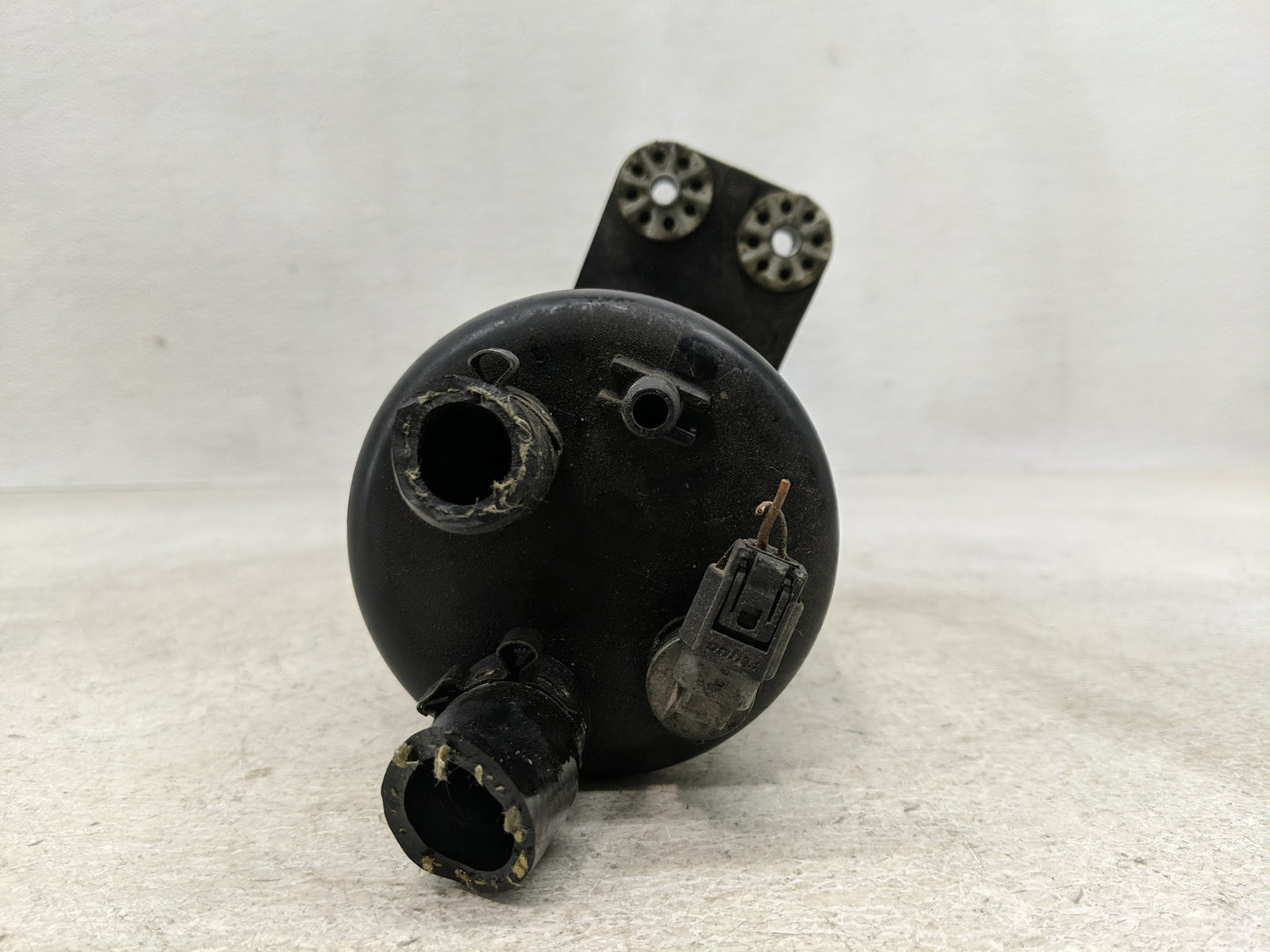 2008 Bmw X5 Power Steering Reservoir - Oemusedautoparts1.com