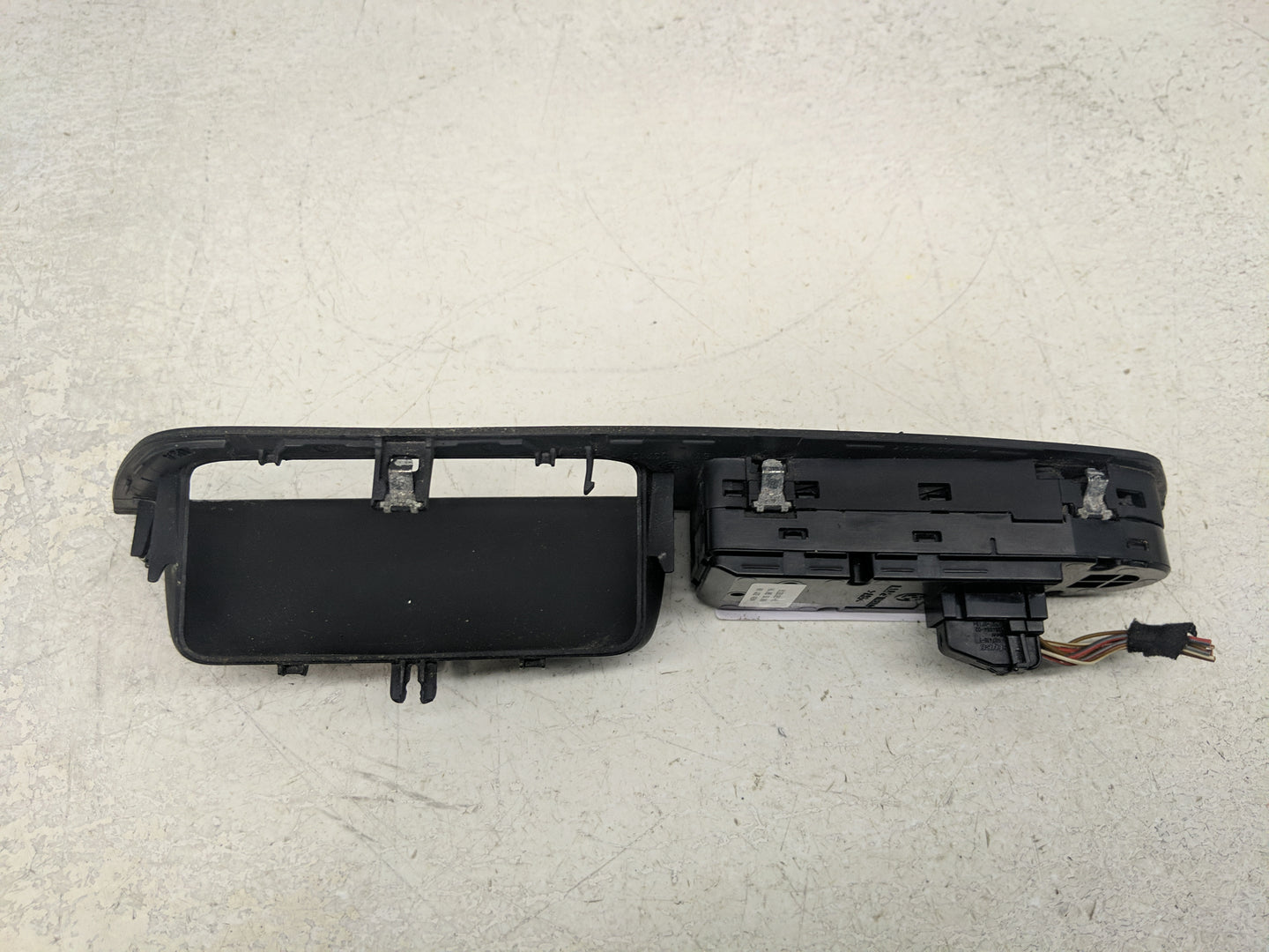 2007-2013 Bmw X5 Master Power Window Switch Replacement Driver Side Left P/N:9122121-01 Fits OEM Used Auto Parts - Oemusedau