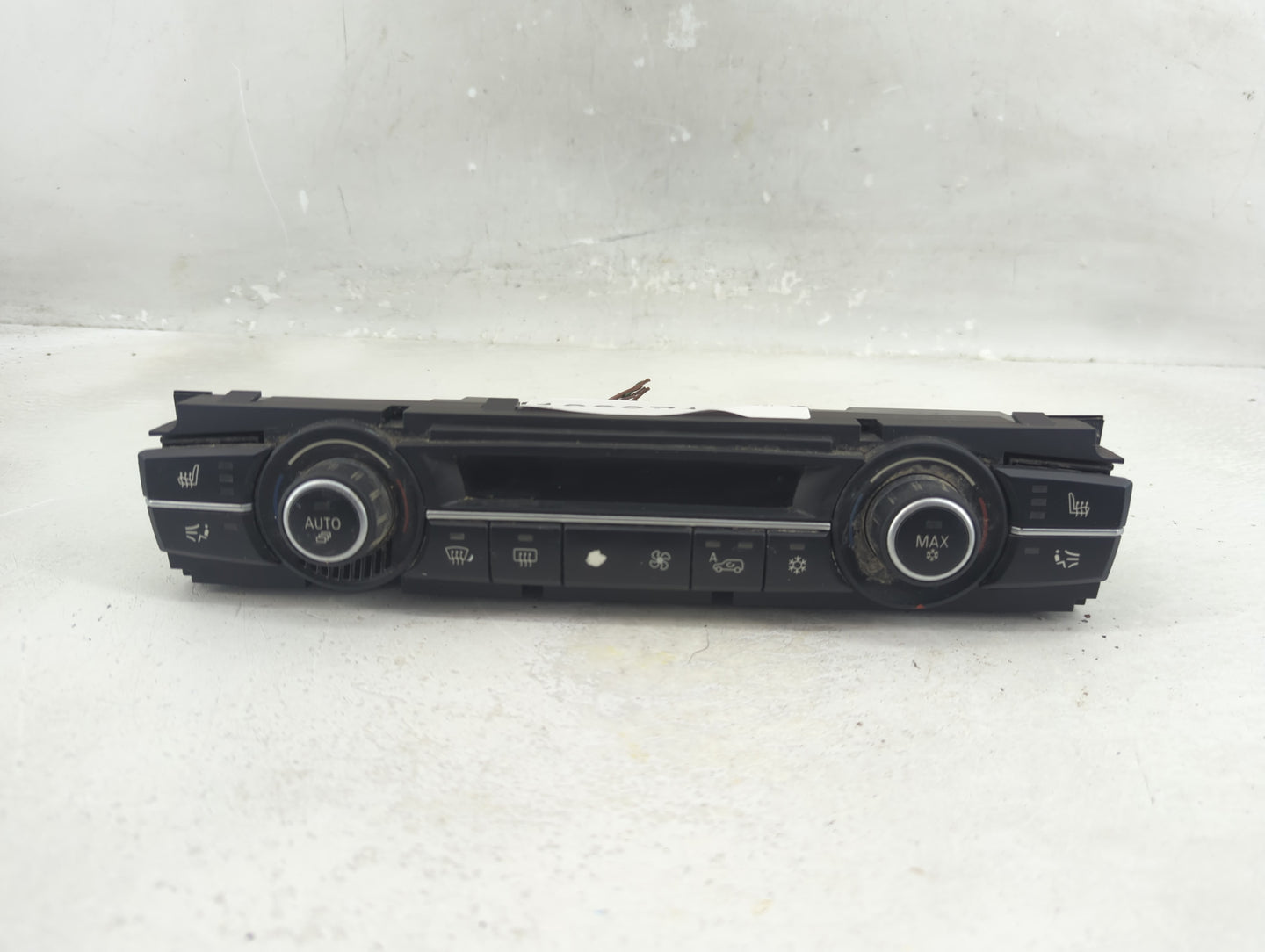 2008 Bmw X5 Climate Control Module Temperature AC/Heater Replacement P/N:P68105021AD Fits OEM Used Auto Parts - Oemusedautop