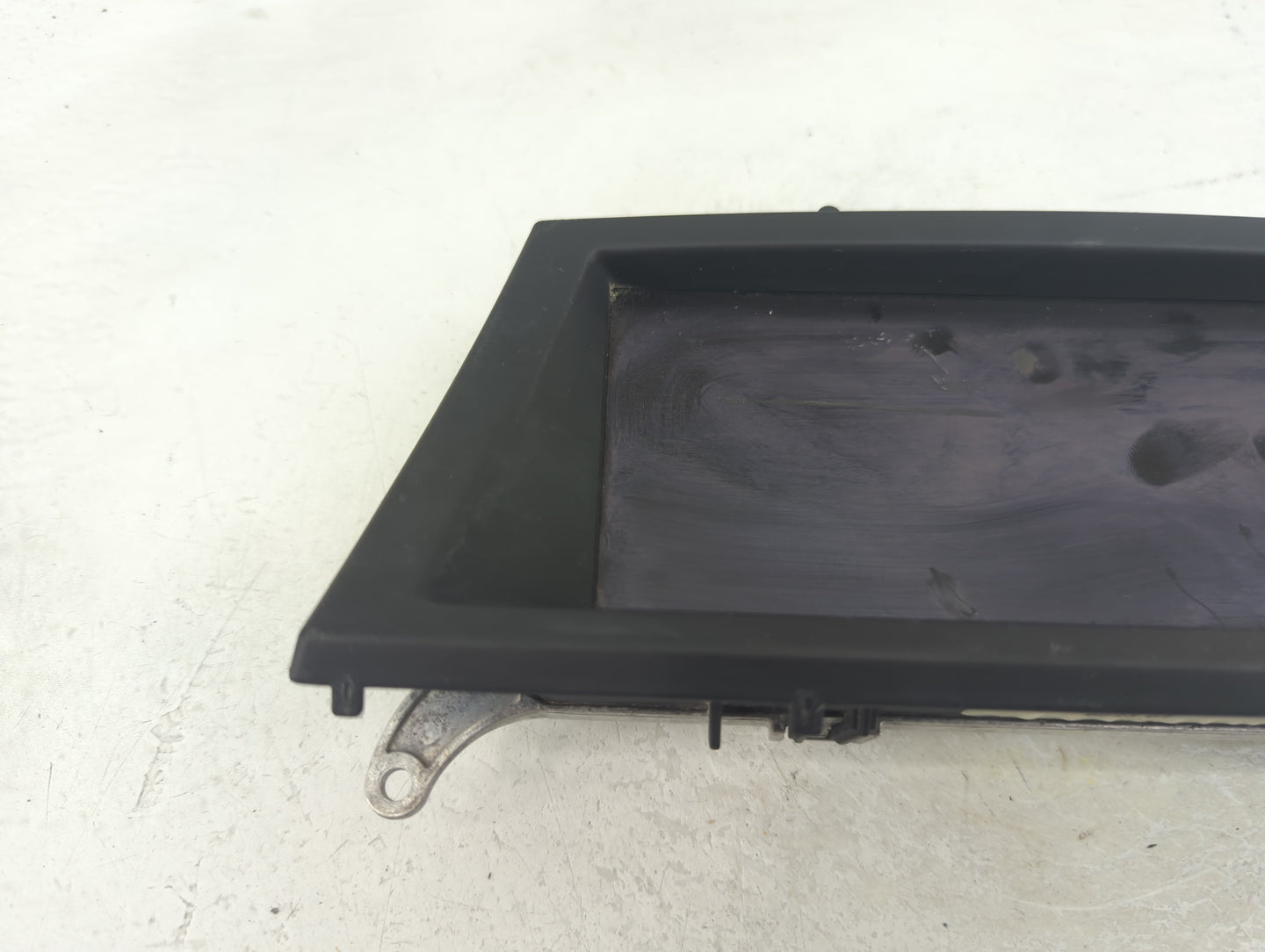 2007-2010 Bmw X5 Information Display Screen - Oemusedautoparts1.com