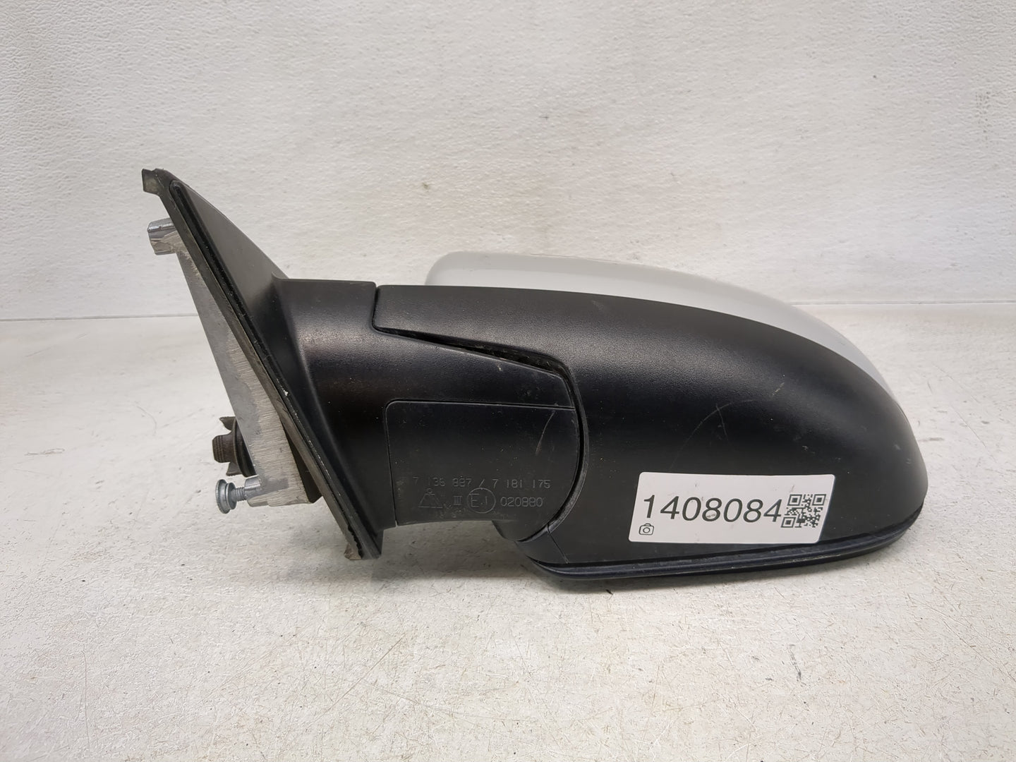 2007-2013 Bmw X5 Driver Side View Mirror - Left Door Mirror OEM Used - Oemusedautoparts1.com
