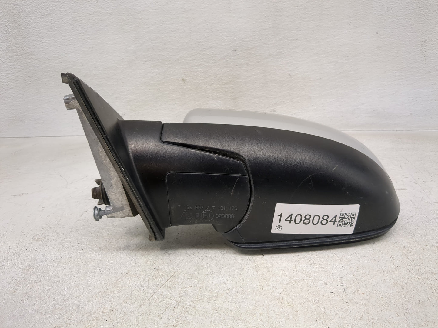 2007-2013 Bmw X5 Driver Side View Mirror - Left Door Mirror OEM Used - Oemusedautoparts1.com