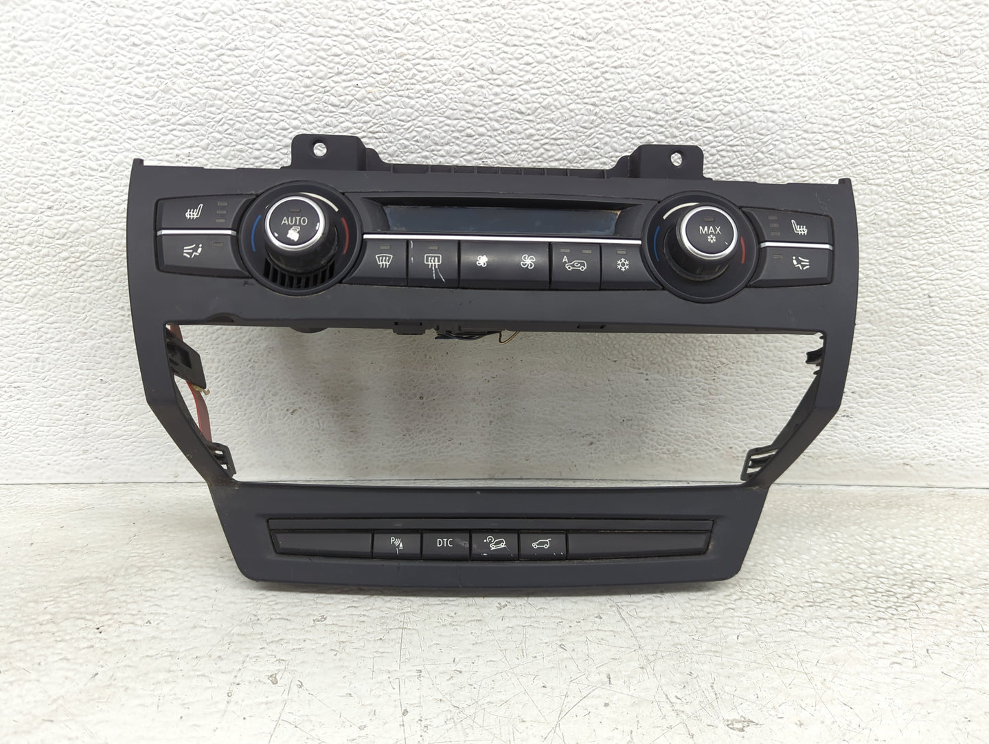 2007-2013 Bmw X5 Climate Control Module Temperature AC/Heater Replacement P/N:9165683-01/A Fits OEM Used Auto Parts - Oemuse