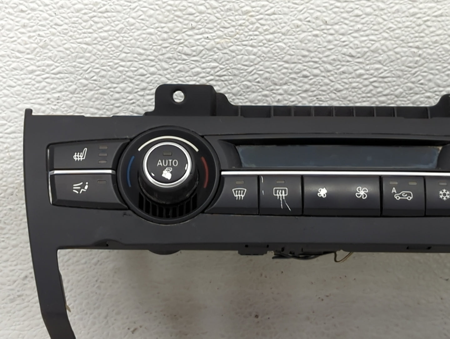 2007-2013 Bmw X5 Climate Control Module Temperature AC/Heater Replacement P/N:9165683-01/A Fits OEM Used Auto Parts - Oemuse