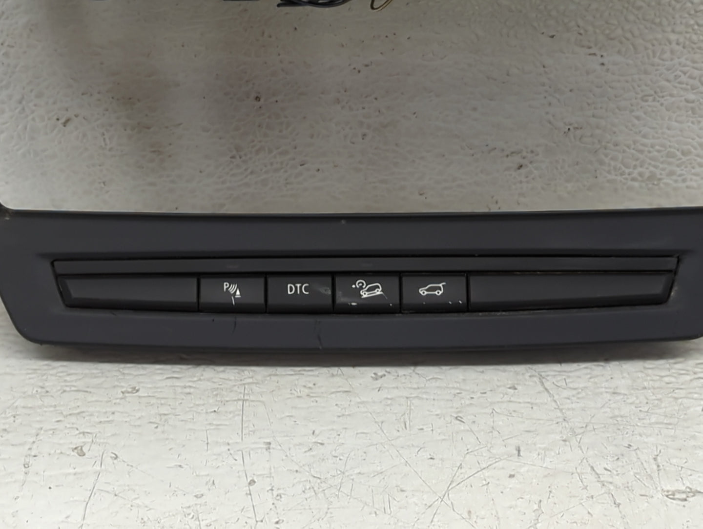2007-2013 Bmw X5 Climate Control Module Temperature AC/Heater Replacement P/N:9165683-01/A Fits OEM Used Auto Parts - Oemuse