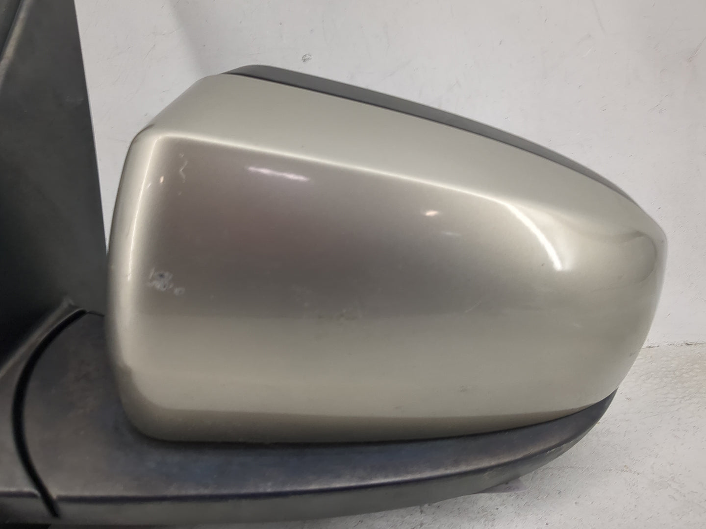 2007-2010 Bmw X5 Driver Side View Mirror - Left Door Mirror OEM Used - Oemusedautoparts1.com