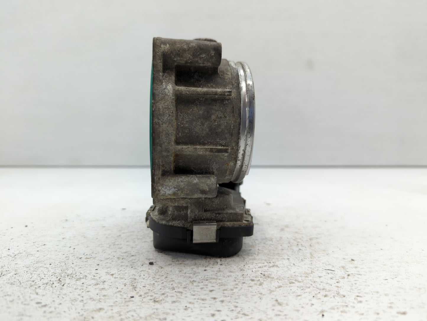 2007-2010 Bmw X5 Throttle Body P/N:7556 118 0 Fits Fits 2007 2008 2009 2010 2011 2012 2013 OEM Used Auto Parts - Oemusedauto