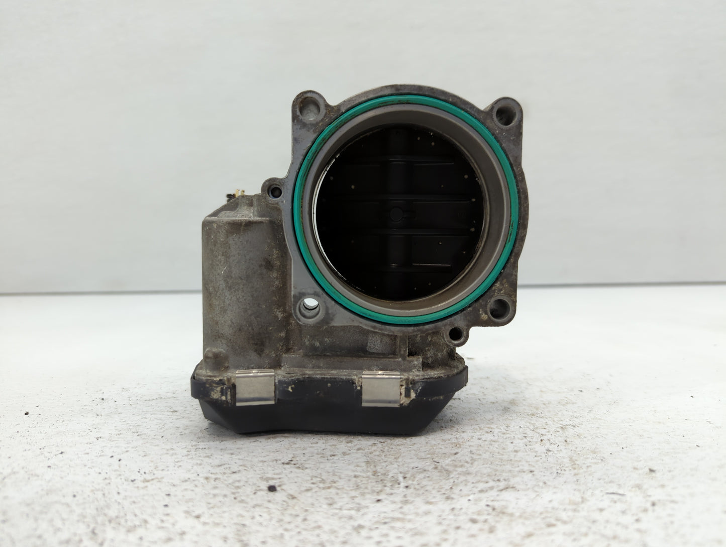 2007-2010 Bmw X5 Throttle Body P/N:7556 118 0 Fits Fits 2007 2008 2009 2010 2011 2012 2013 OEM Used Auto Parts - Oemusedauto