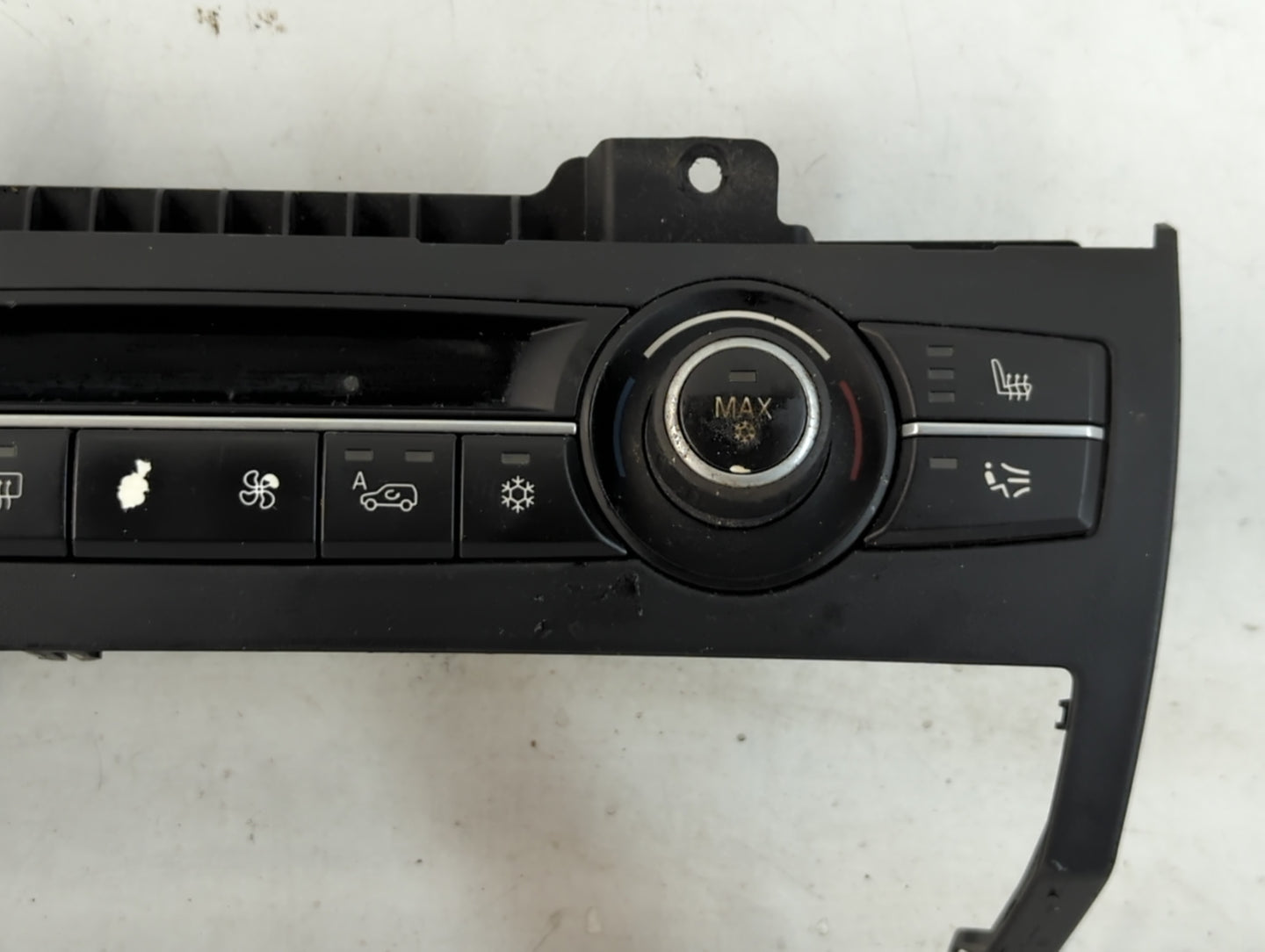 2007-2013 Bmw X5 Climate Control Module Temperature AC/Heater Replacement P/N:90025-242 9 178 006-01 Fits OEM Used Auto Part