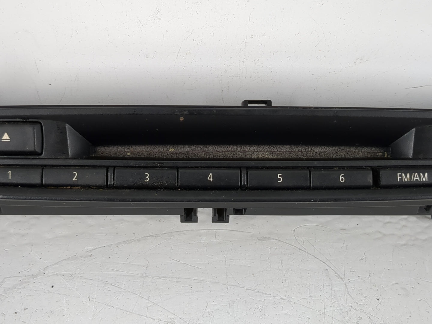 2008-2010 Bmw X6 Radio AM FM Cd Player Receiver Replacement P/N:108332 23 BA401071035530 Fits Fits 2007 2008 2009 2010 OEM U