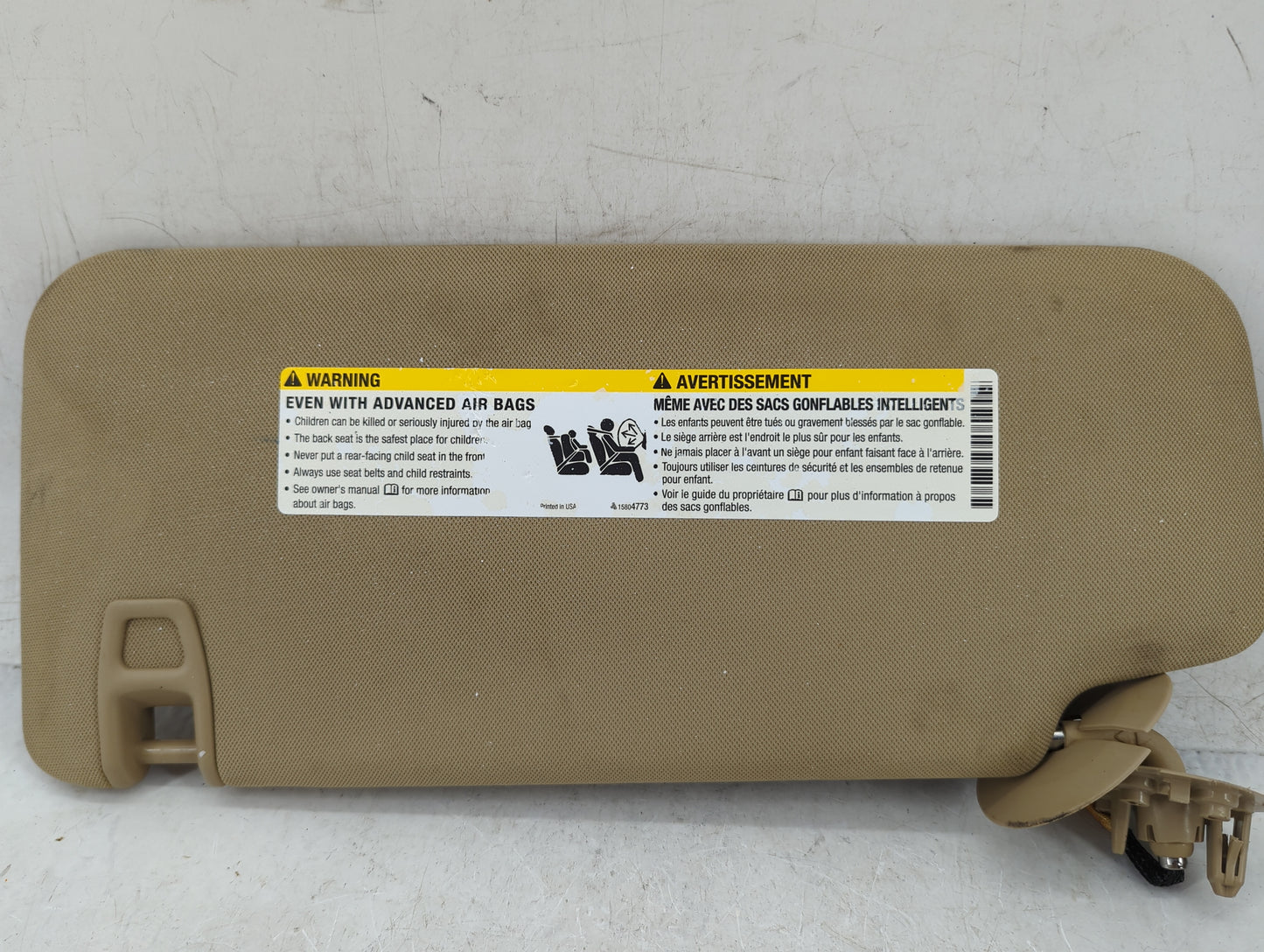 2008-2017 Buick Enclave Sun Visor Shade Replacement Passenger Right Mirror Fits OEM Used Auto Parts - Oemusedautoparts1.com