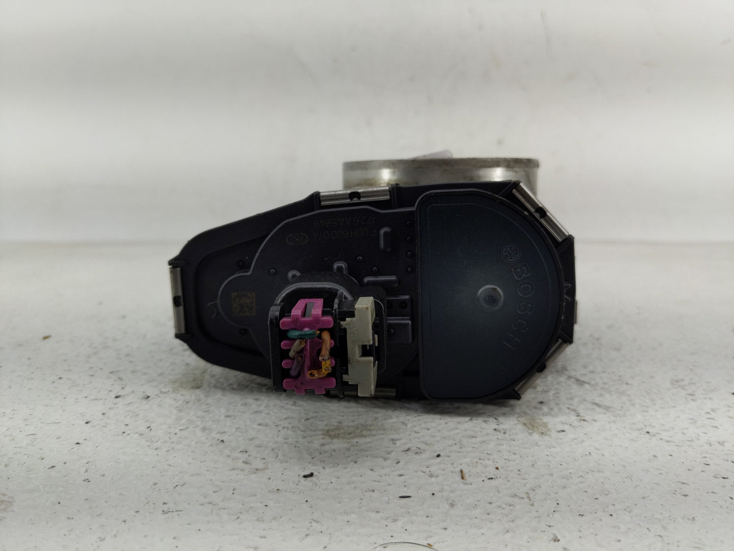2008-2011 Buick Enclave Throttle Body P/N:F 00H 600 074 Fits Fits 2007 2008 2009 2010 2011 OEM Used Auto Parts - Oemusedauto
