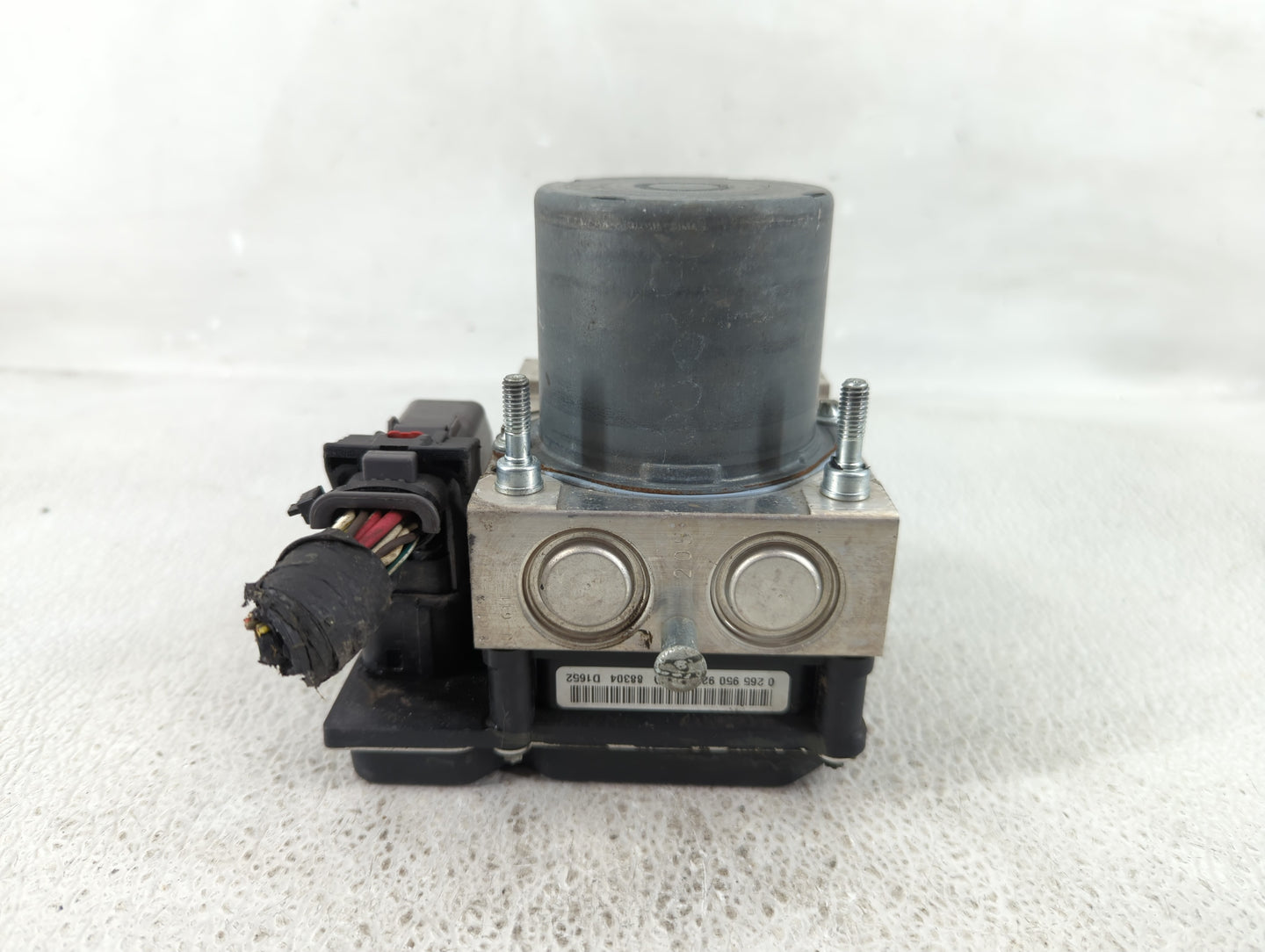 2008 Buick Enclave ABS Pump Control Module Replacement Fits OEM Used Auto Parts - Oemusedautoparts1.com