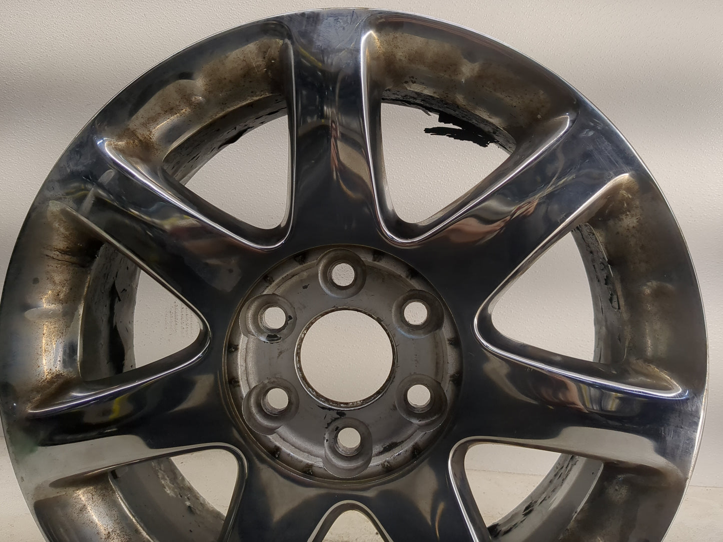 2008-2010 Buick Enclave Oem Wheel Rim 1264494 - Oemusedautoparts1.com