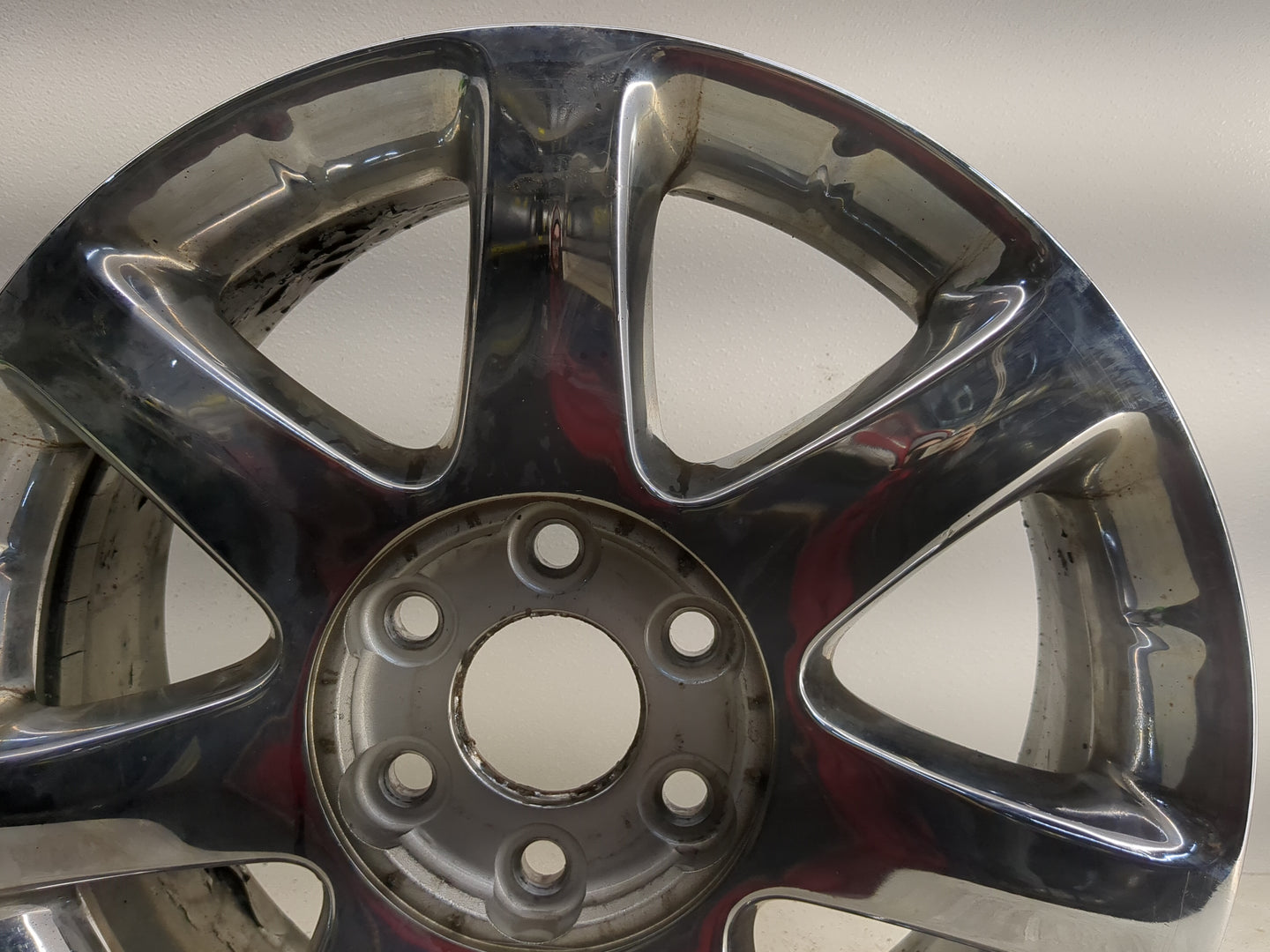 2008-2010 Buick Enclave Oem Wheel Rim 1264495 - Oemusedautoparts1.com
