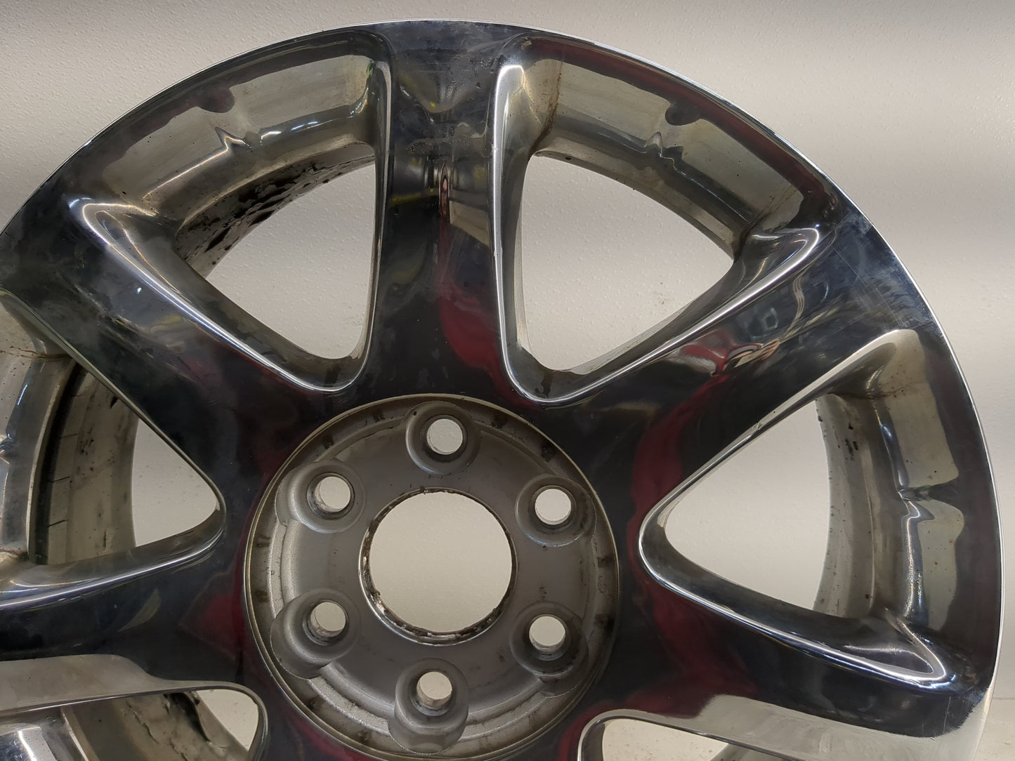 2008-2010 Buick Enclave Oem Wheel Rim 1264495 - Oemusedautoparts1.com