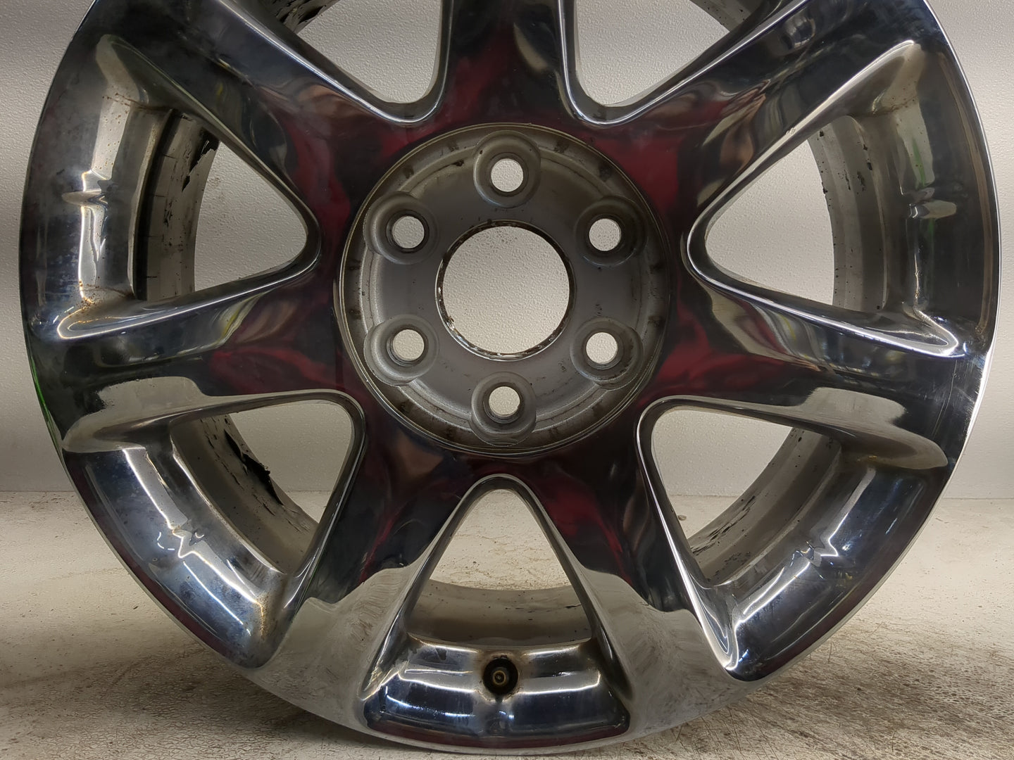 2008-2010 Buick Enclave Oem Wheel Rim - Oemusedautoparts1.com