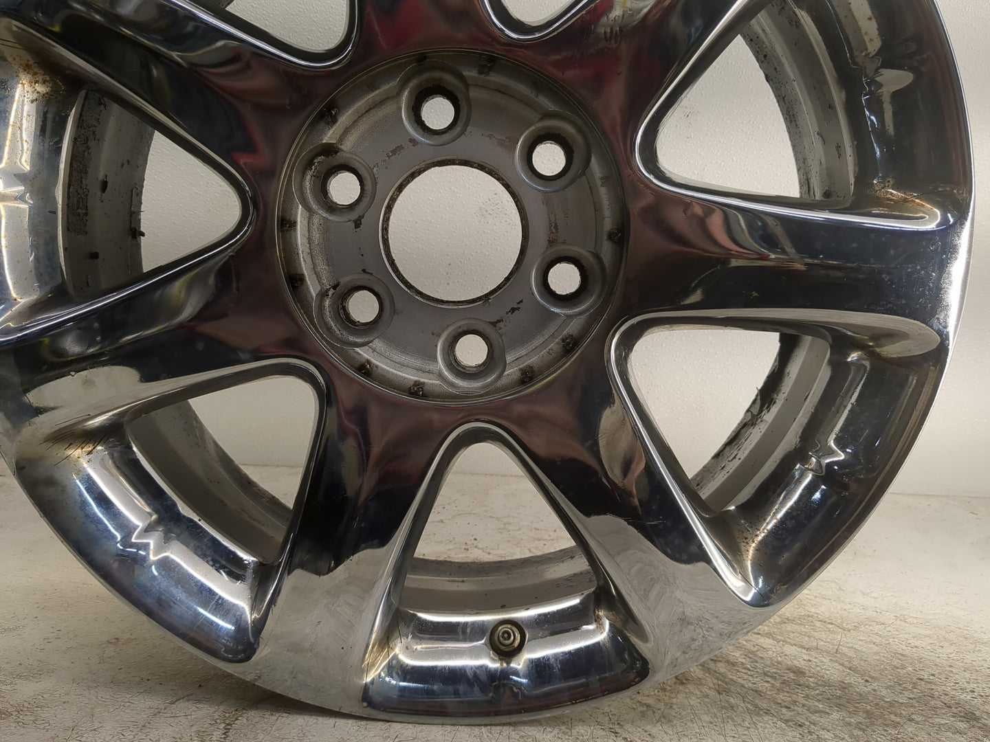 2008-2010 Buick Enclave Oem Wheel Rim - Oemusedautoparts1.com