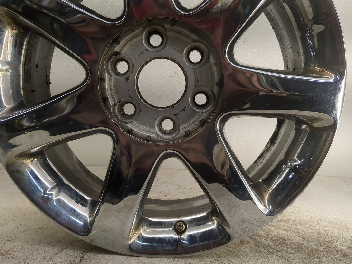 2008-2010 Buick Enclave Oem Wheel Rim - Oemusedautoparts1.com