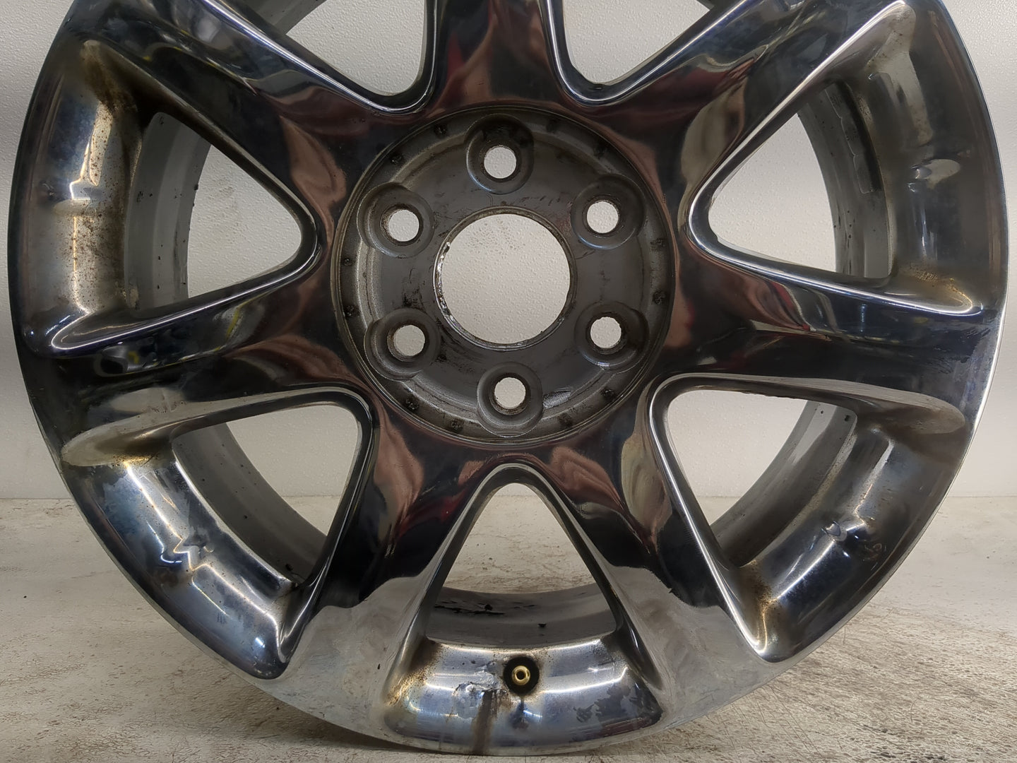 2008-2010 Buick Enclave Oem Wheel Rim 1264499 - Oemusedautoparts1.com