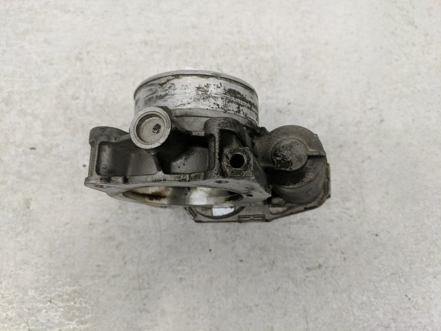 2008 Buick Enclave Throttle Body Fits OEM Used Auto Parts - Oemusedautoparts1.com