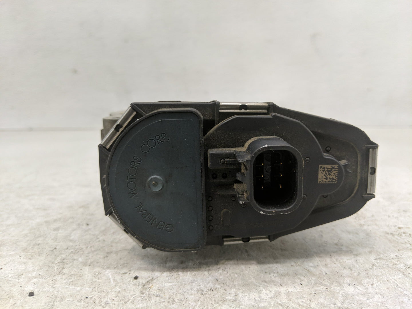 2008 Buick Enclave Throttle Body Fits OEM Used Auto Parts - Oemusedautoparts1.com