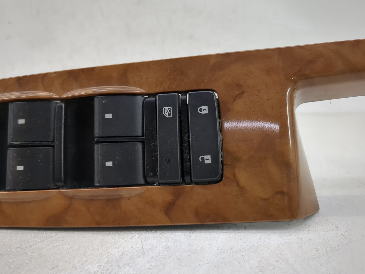 2008-2009 Buick Enclave Master Power Window Switch Replacement Driver Side Left P/N:25771895GG Fits Fits 2008 2009 OEM Used 