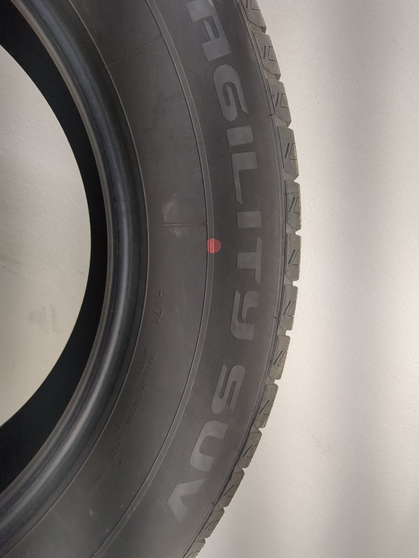 Used Tire 255/60R19 BLACKHAWK AGILITY SUV 109H - Tread Depth 11/32 - Oemusedautoparts1.com