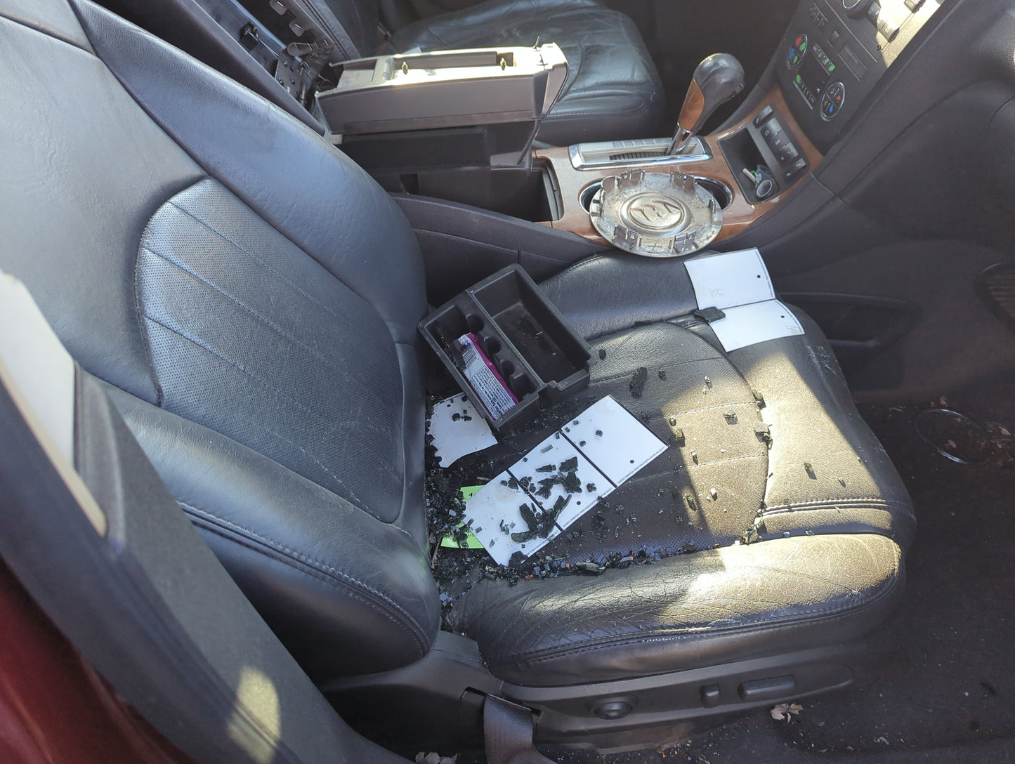 2008-2008 Buick Enclave Passenger Front Seat Oem 1374296 - Oemusedautoparts1.com