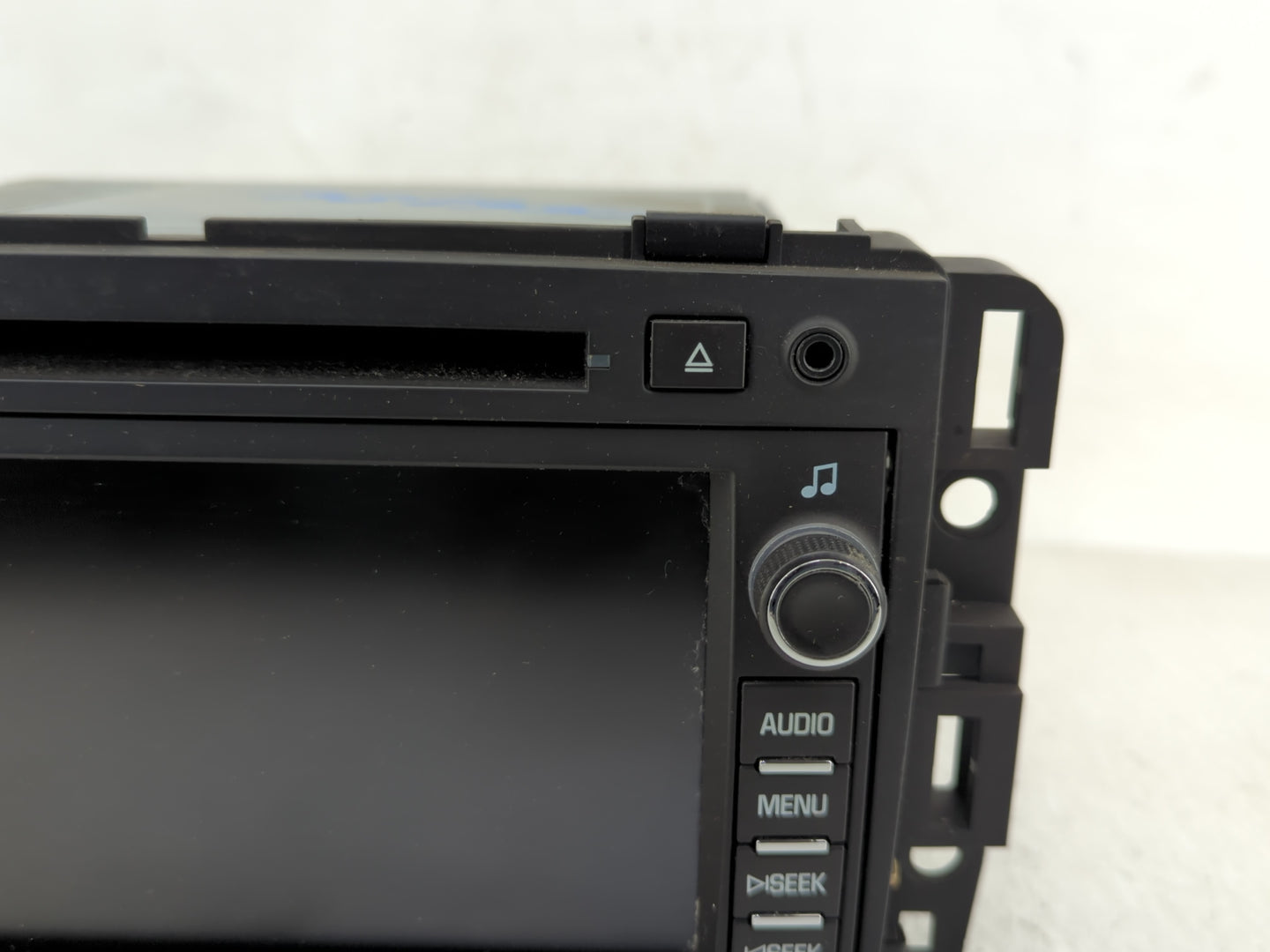 2008 Buick Enclave Radio AM FM Cd Player Receiver Replacement P/N:15921422 Fits OEM Used Auto Parts - Oemusedautoparts1.com