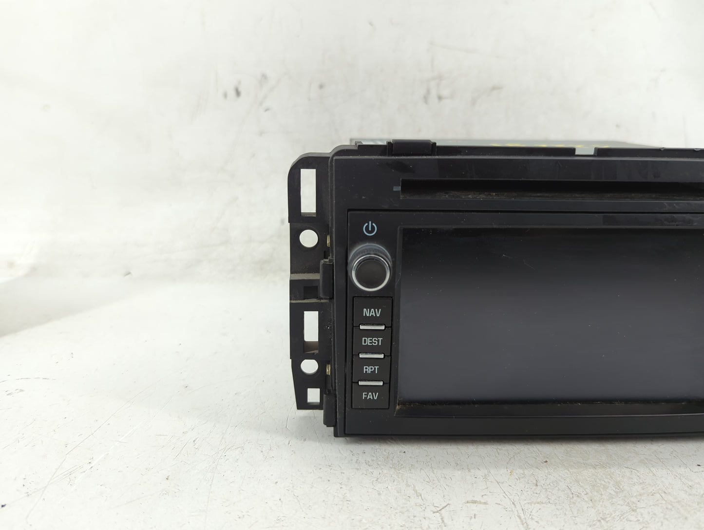 2008 Buick Enclave Radio AM FM Cd Player Receiver Replacement P/N:15921423 Fits OEM Used Auto Parts - Oemusedautoparts1.com