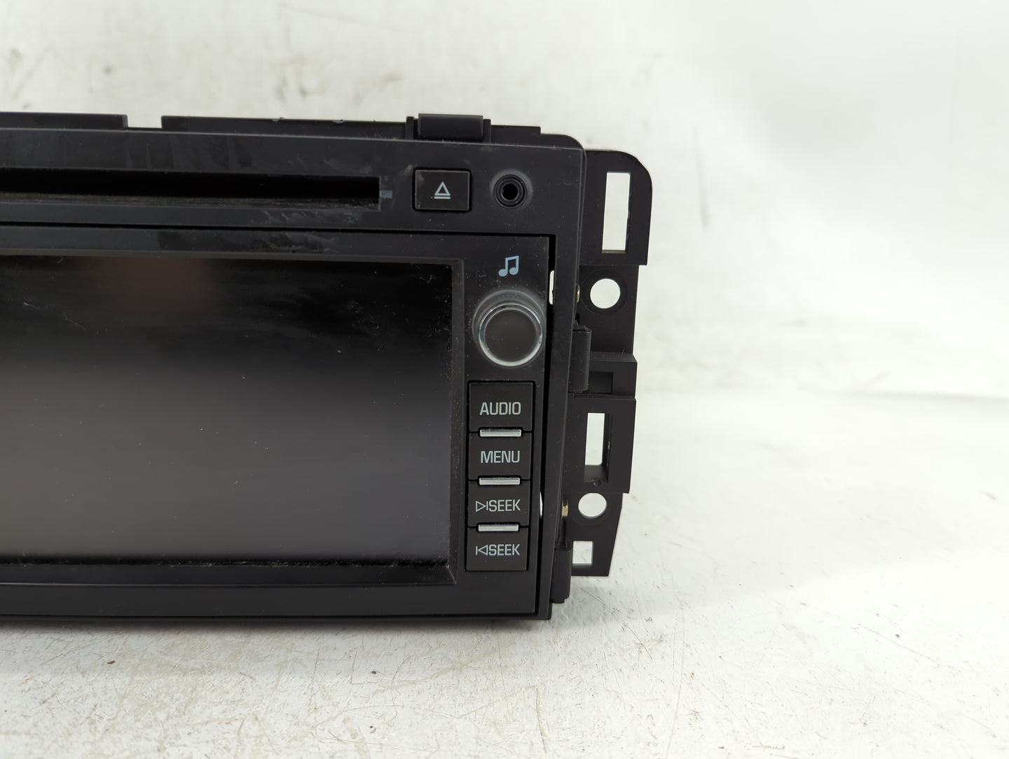 2008 Buick Enclave Radio AM FM Cd Player Receiver Replacement P/N:15921423 Fits OEM Used Auto Parts - Oemusedautoparts1.com