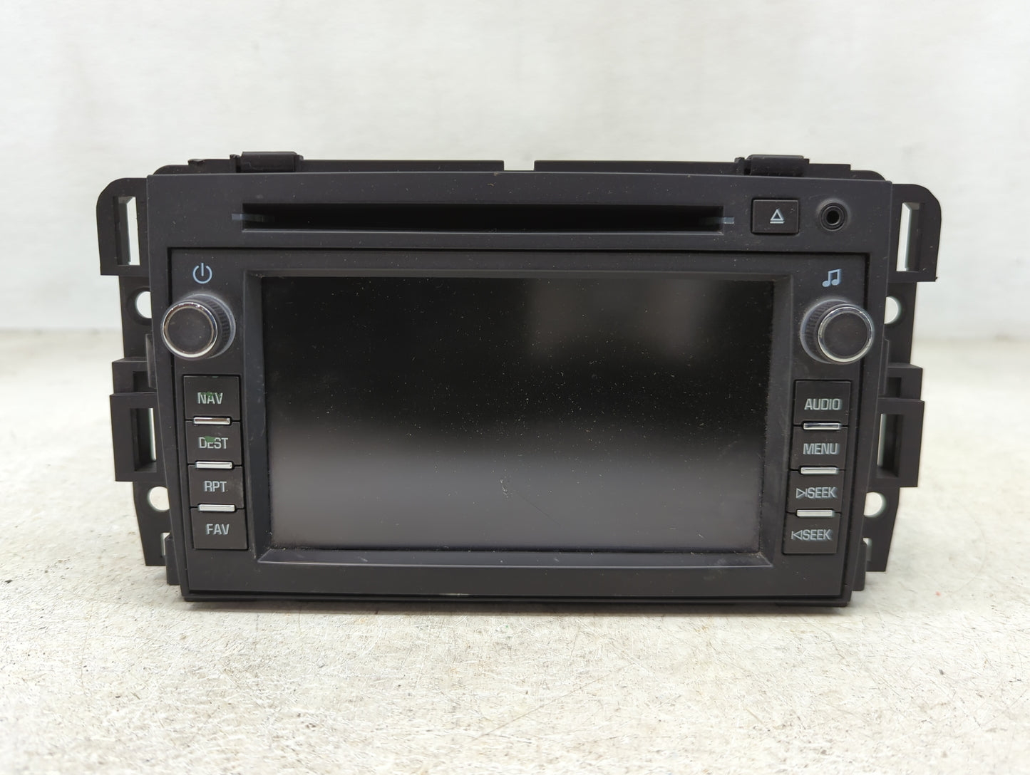2008 Buick Enclave Radio AM FM Cd Player Receiver Replacement P/N:15921423 Fits OEM Used Auto Parts - Oemusedautoparts1.com