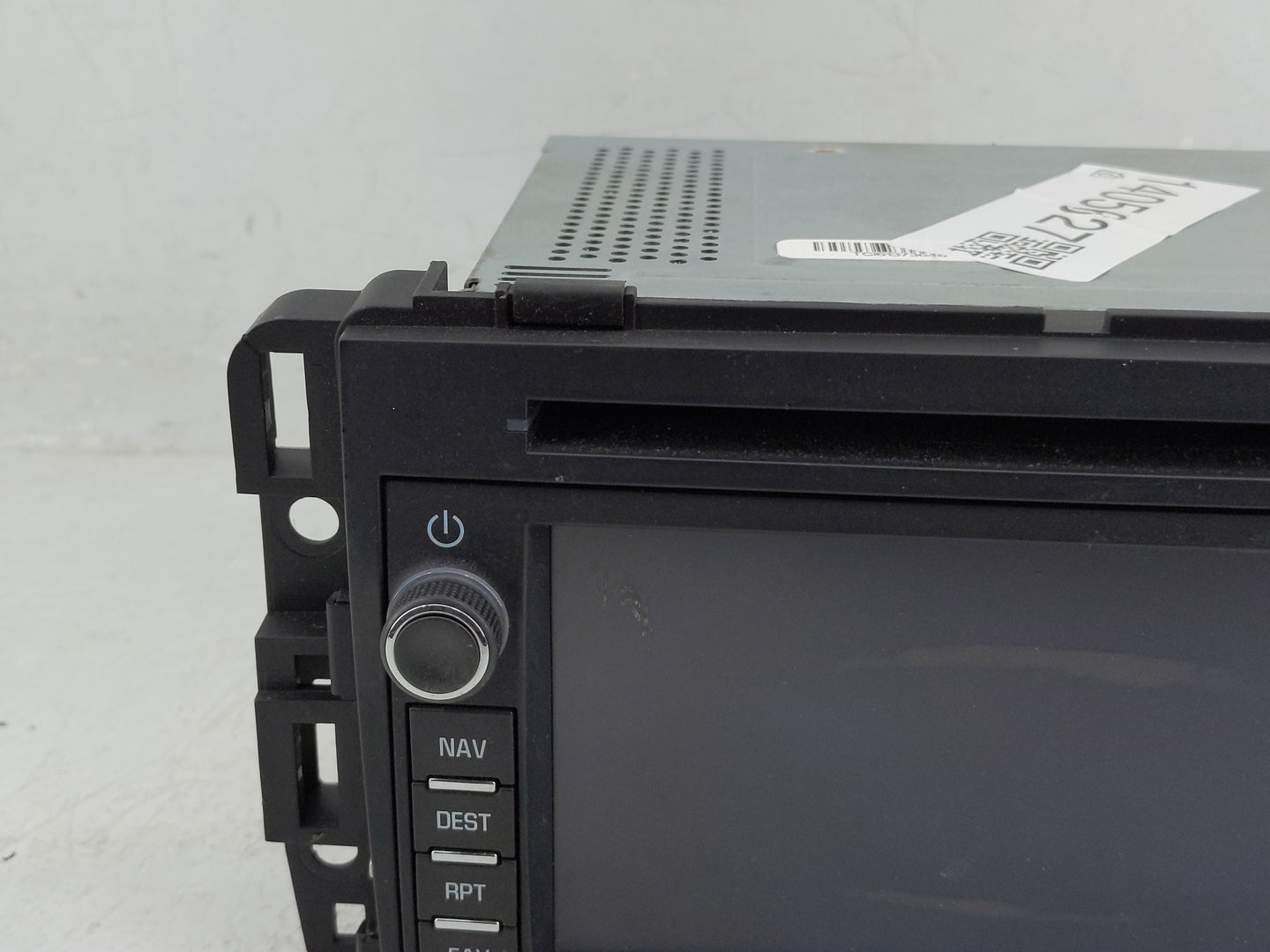 2008 Buick Enclave Radio AM FM Cd Player Receiver Replacement P/N:15921423 Fits OEM Used Auto Parts - Oemusedautoparts1.com