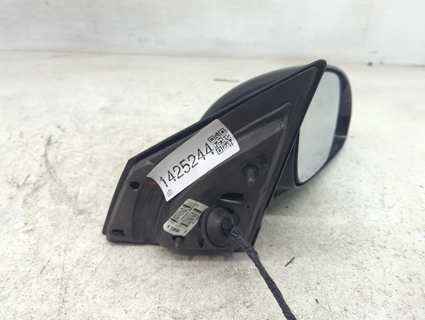 2008-2012 Buick Enclave Passenger Side View Mirror - Right Door Mirror OEM Used - Oemusedautoparts1.com