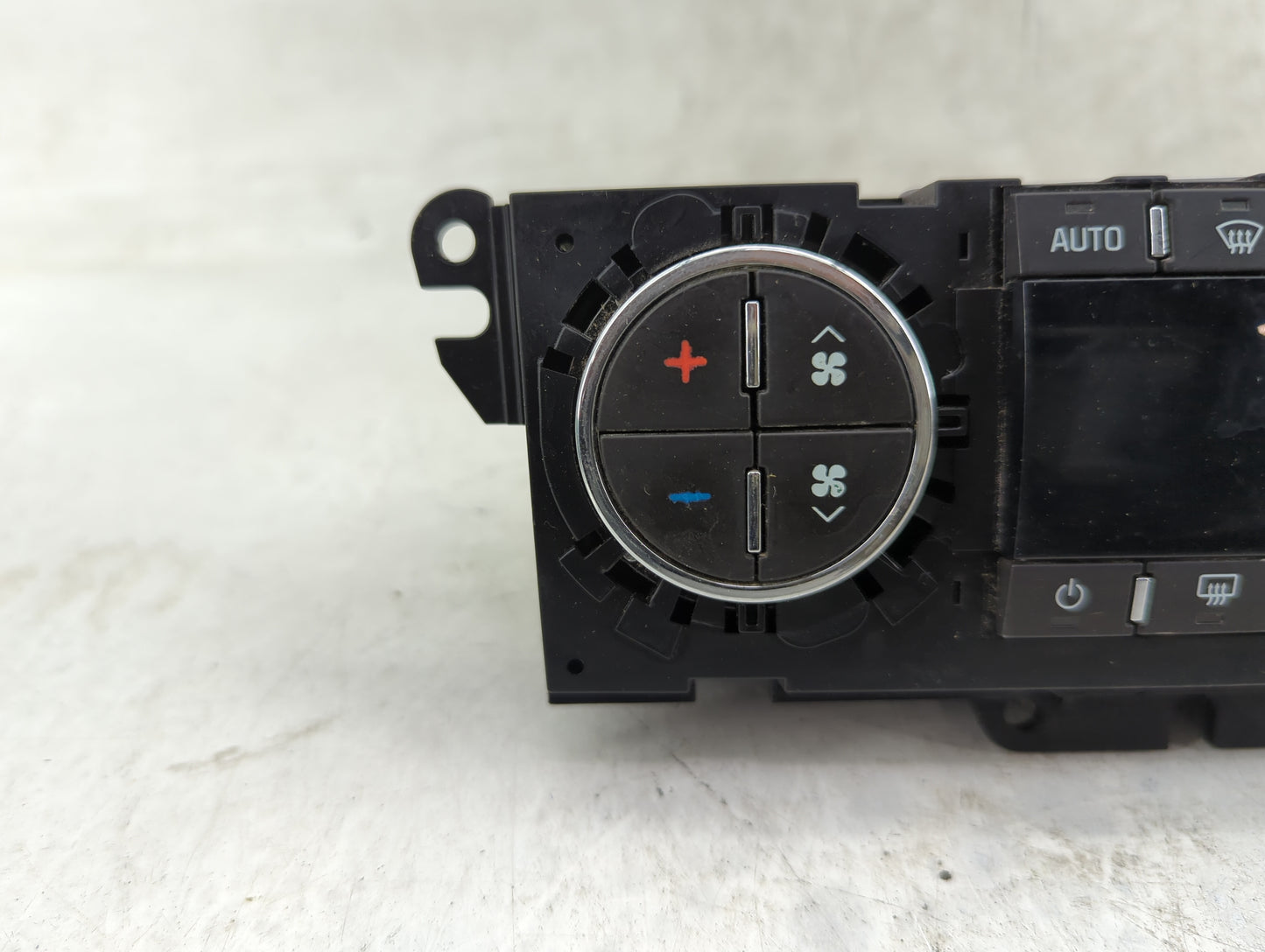 2008-2012 Buick Enclave Climate Control Module Temperature AC/Heater Replacement P/N:25932038 382038R001830179 Fits OEM Used