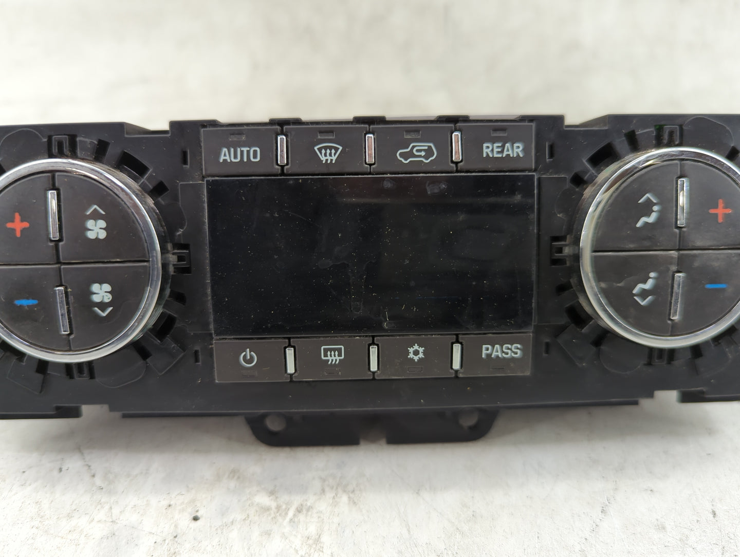 2008-2012 Buick Enclave Climate Control Module Temperature AC/Heater Replacement P/N:25932038 382038R001830179 Fits OEM Used