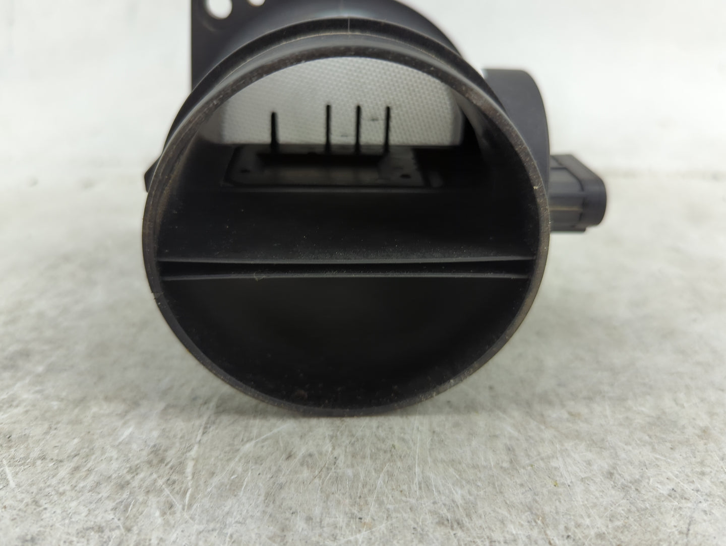 2008-2008 Buick Enclave Mass Air Flow Meter Maf 1487628 - Oemusedautoparts1.com