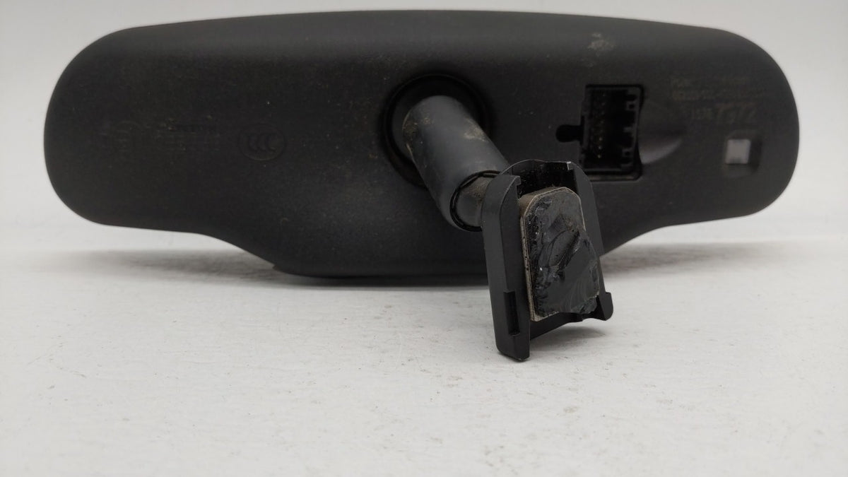 2008 Buick Enclave Interior Rear View Mirror Replacement OEM P/N:025898 Fits Fits 2006 2007 2009 2010 2011 2012 OEM Used Aut