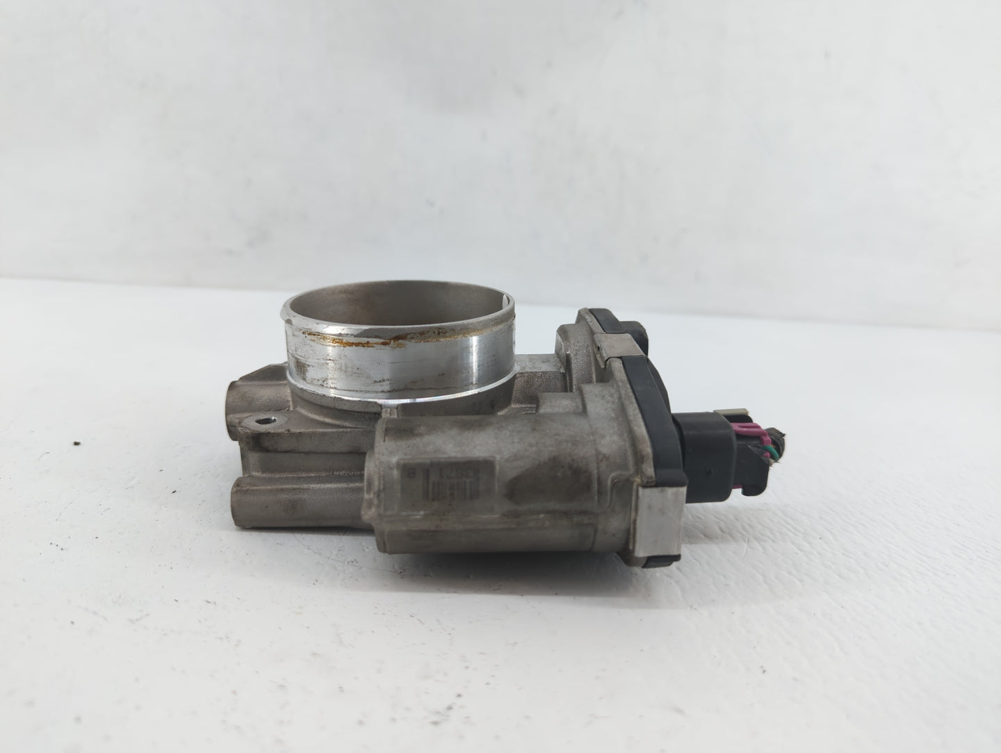 2008-2011 Buick Enclave Throttle Body P/N:319.7.AA.995 591HB, 995AA Fits Fits 2007 2008 2009 2010 2011 OEM Used Auto Parts -