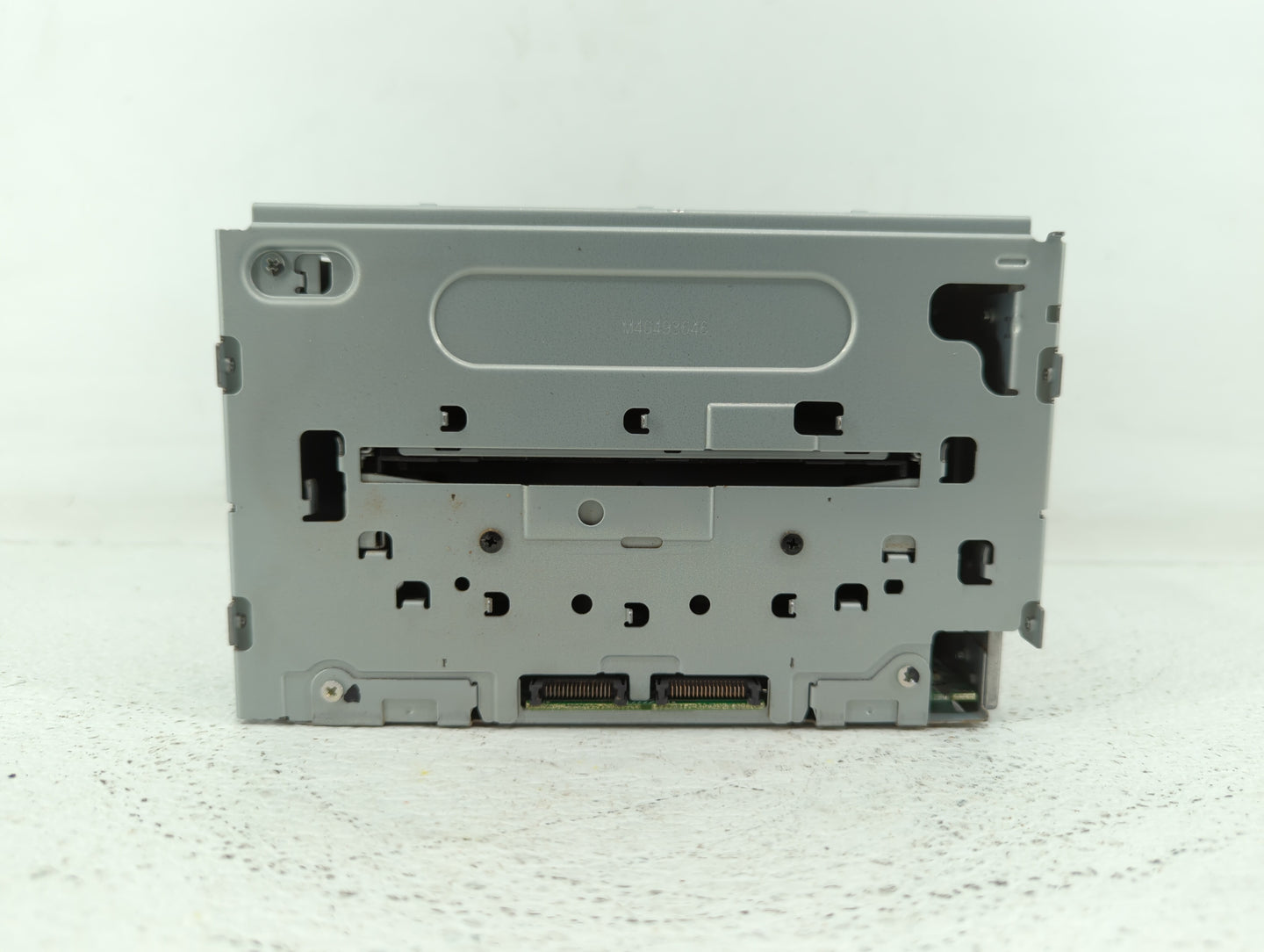 2008 Buick Enclave Radio AM FM Cd Player Receiver Replacement P/N:25831565 Fits OEM Used Auto Parts - Oemusedautoparts1.com