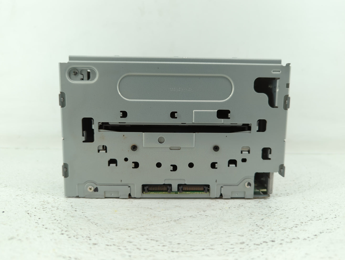 2008 Buick Enclave Radio AM FM Cd Player Receiver Replacement P/N:25831565 Fits OEM Used Auto Parts - Oemusedautoparts1.com