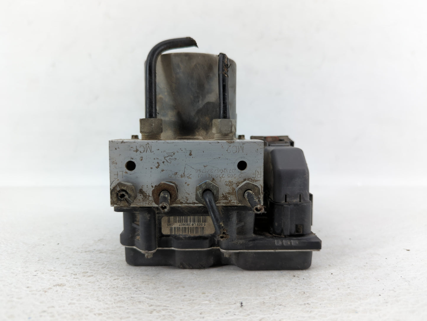 2008 Buick Enclave ABS Pump Control Module Replacement P/N:25860505 25812785, 25848310 Fits OEM Used Auto Parts - Oemusedaut