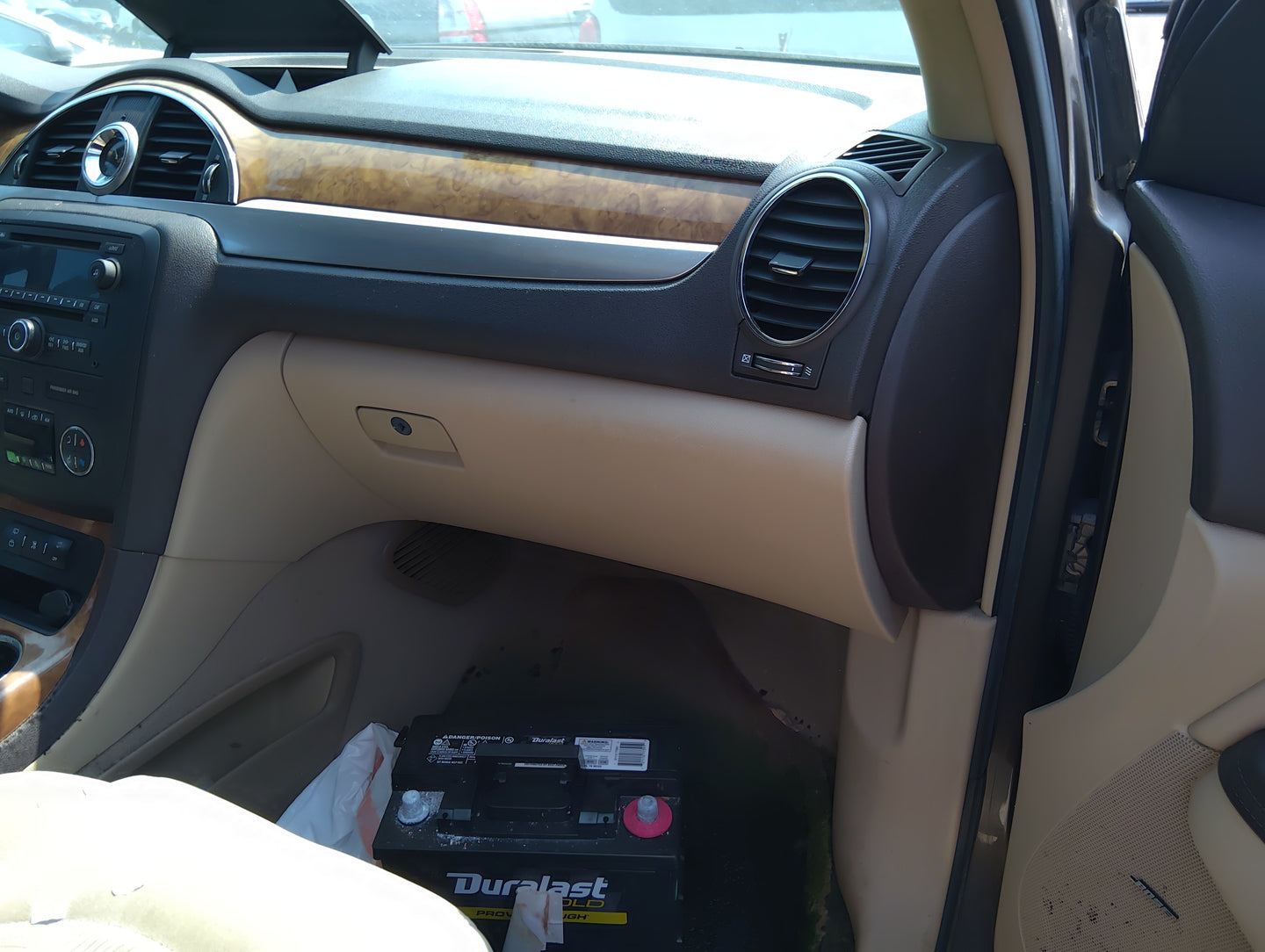 2008 Buick Enclave Passenger Glove Box Door Storage Compartment 5033428 - Oemusedautoparts1.com