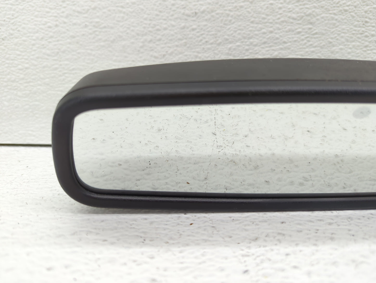2008 Buick Enclave Interior Rear View Mirror Replacement OEM P/N:E11026533 Fits Fits 2006 2007 2009 2010 2011 2012 OEM Used 