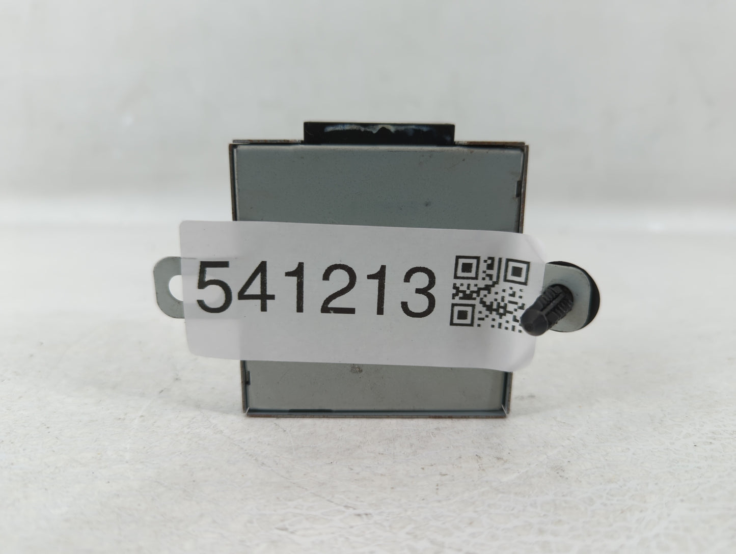 2008-2008 Buick Enclave Chassis Control Module Ccm Bcm Body Control - Oemusedautoparts1.com